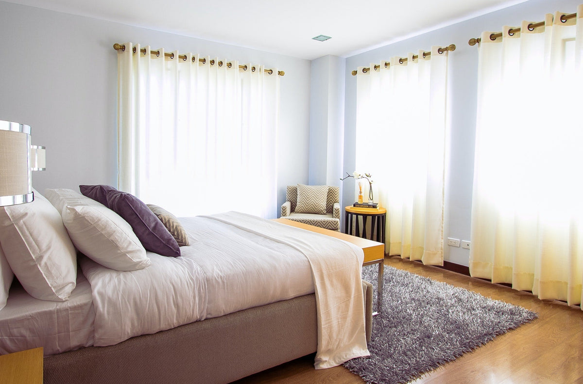 Bedroom & Bathroom