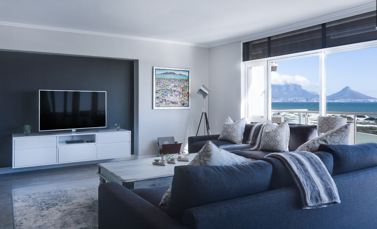 Living Room & Décor