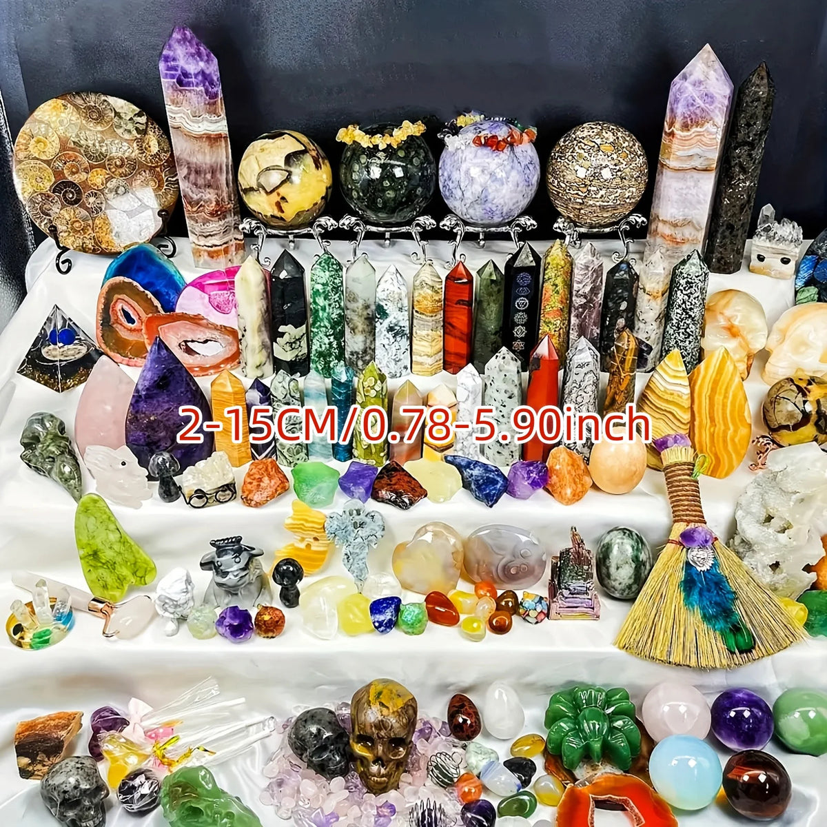 CrystalHola Mixed Stone Gift Box With Crystals And Carvings