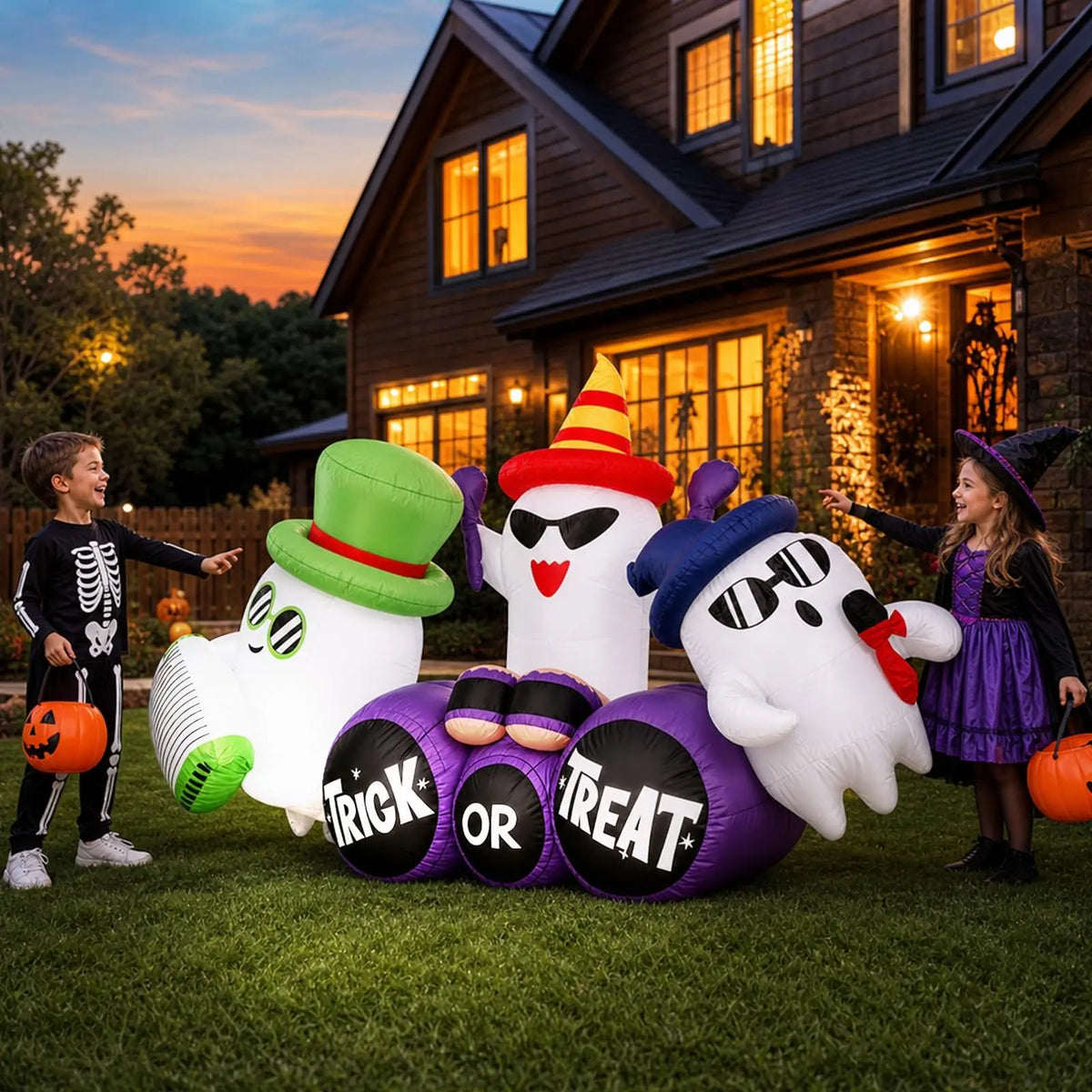 Halloween Inflatable Ghost Decoration With LED Lights for Outdoor Yards