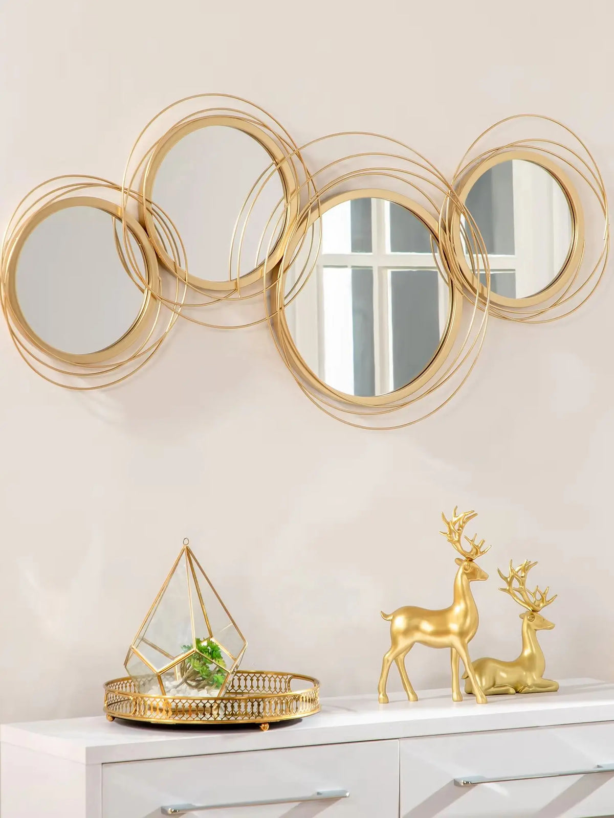 HOMCOM Modern Metal Wall Mirror Decorative Sculpture